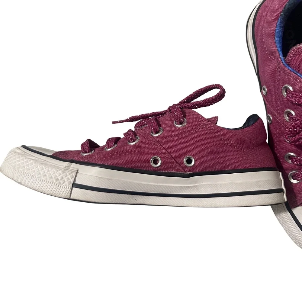 Converse‎ Chuck Taylor All Star Magenta Pink Sparkle Lace Low Top Sneakers
